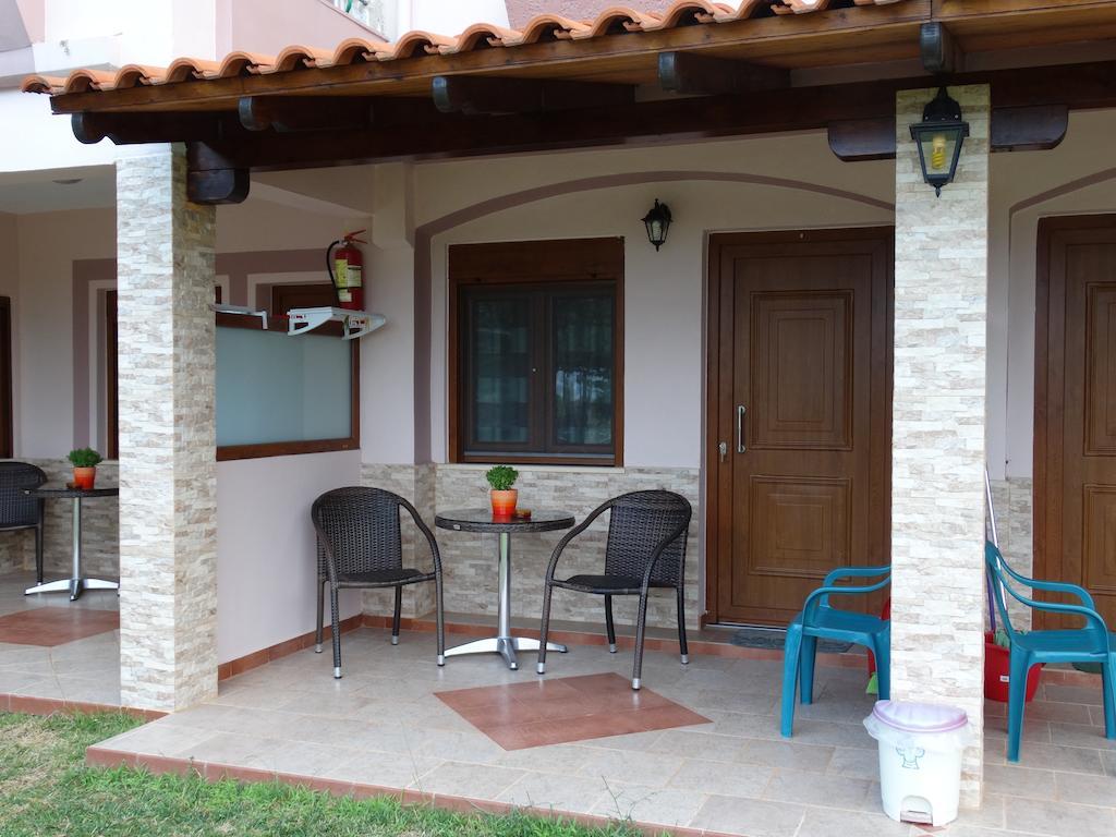 Villa Melina 1 基尼拉 外观 照片